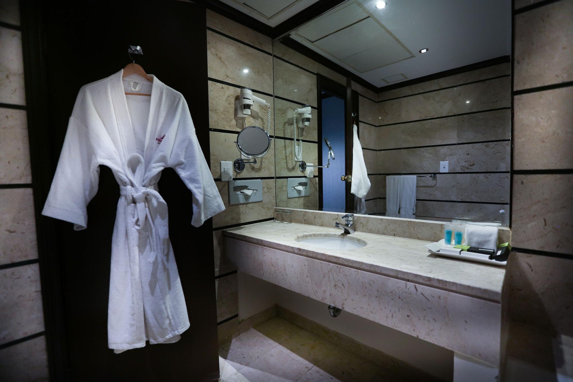 Hawthorn Suites By Wyndham Al Khobar Esterno foto